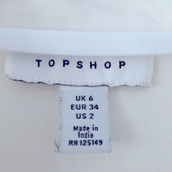 Topshop Button Up Cropped Tie Shirt - Picture 2 of 3